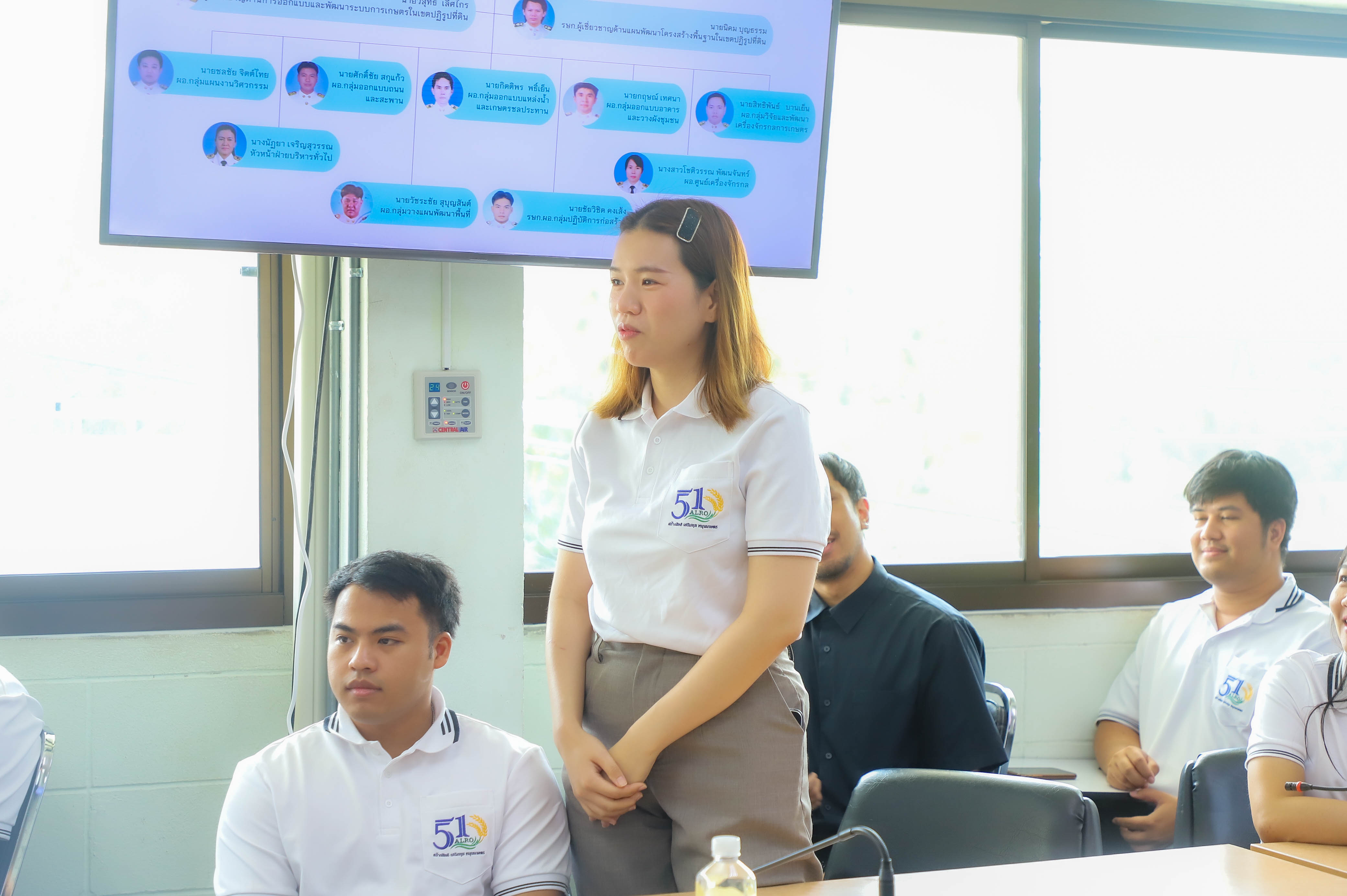 title - รองเลขาฯ ส.ป.ก. ลงพื้นที่มอบนโยบายการดำเนินงานแก่ สพป. พร้อมทั้งตรวจเยี่ยม ส.ป.ก.ปทุมธานี